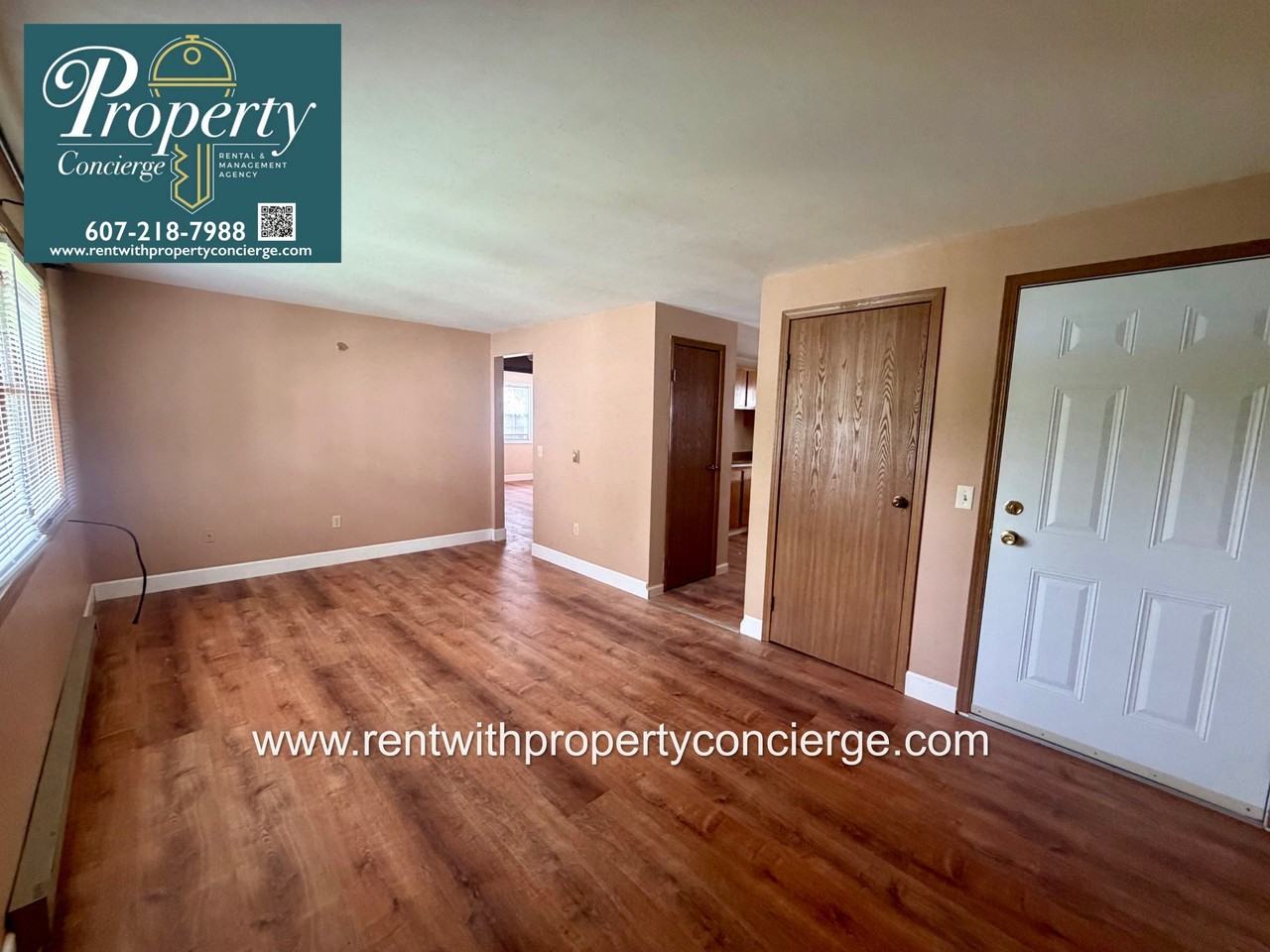 210 Port Watson Street - Photo 4 of 8