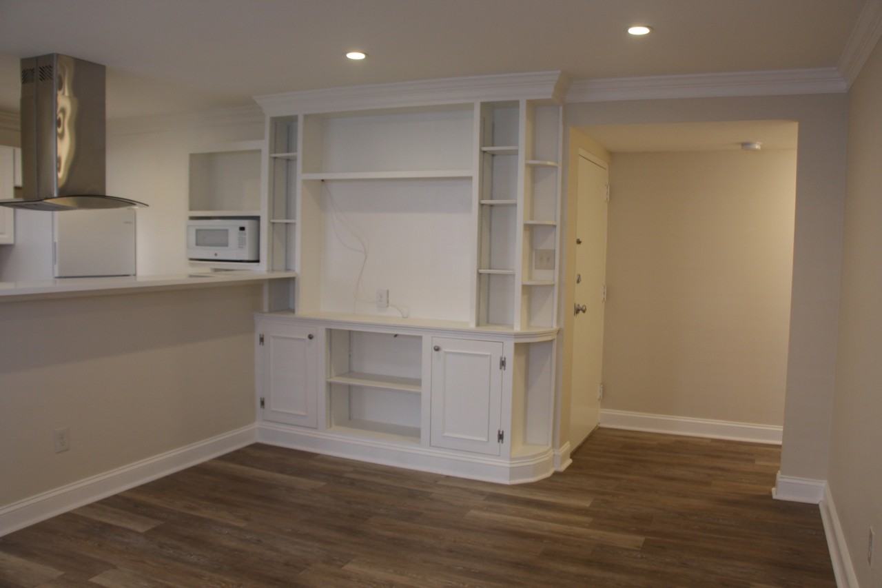 1133 Randolph - Photo 2 of 18