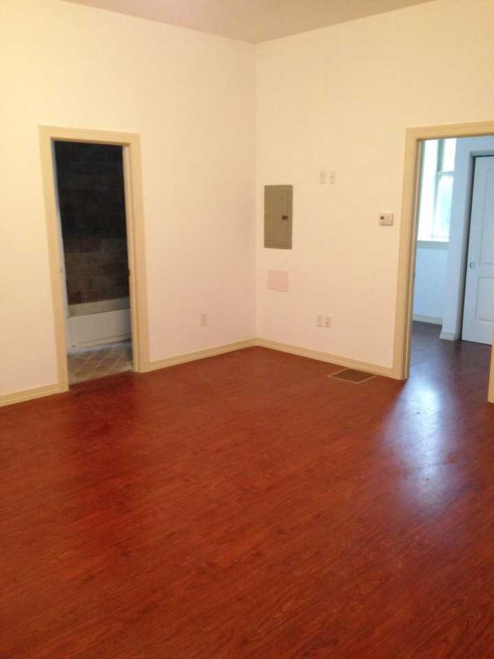 4708 Chestnut Street - Photo 6 of 11
