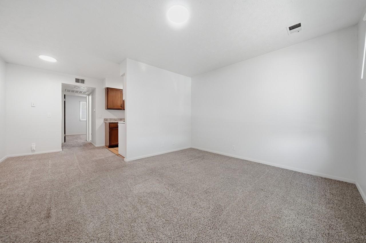 2825 North 47th Street - Photo 2 of 9