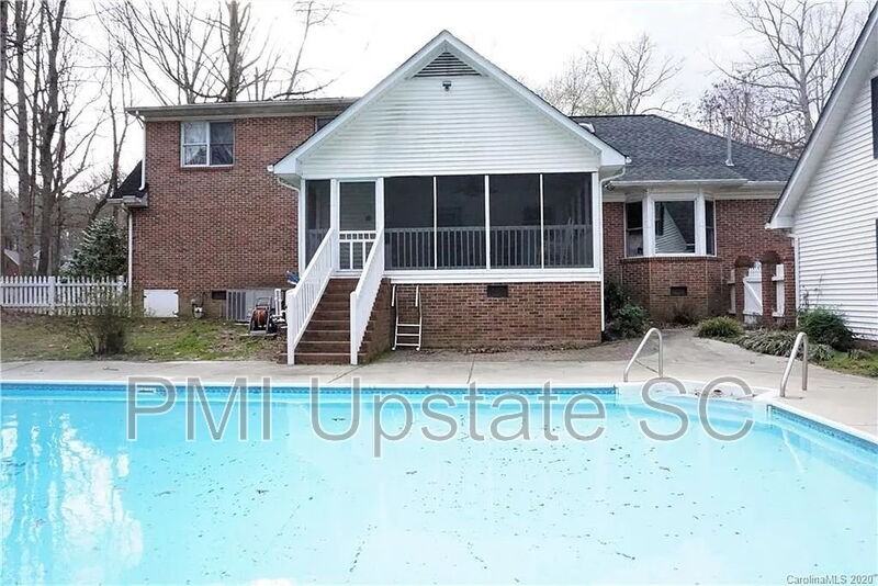 4264 Walnut Ridge Rd - Photo 4 of 33