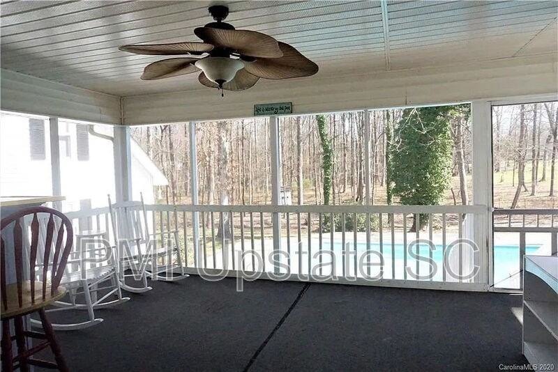 4264 Walnut Ridge Rd - Photo 5 of 33