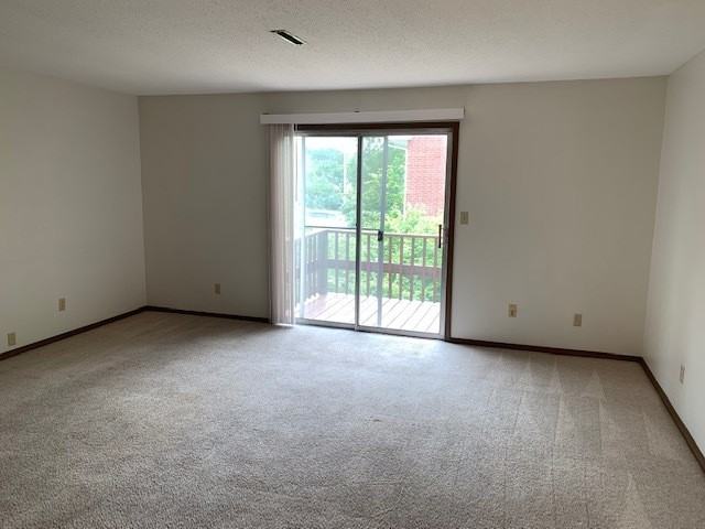 1614 Amelia Street - Photo 3 of 11