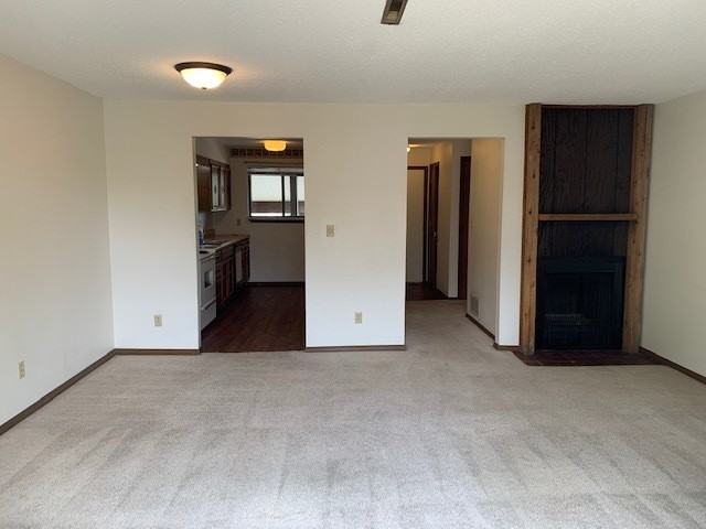 1614 Amelia Street - Photo 4 of 11