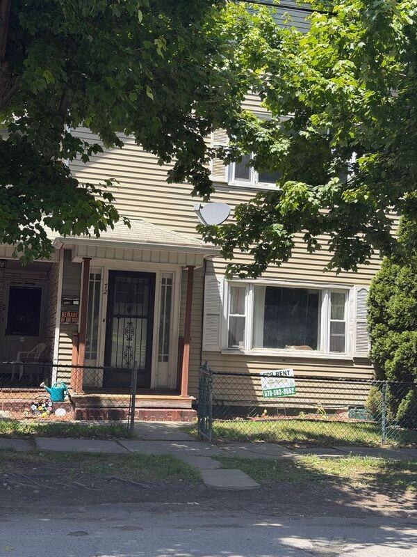 720 S Webster Ave #B - Photo 5 of 8