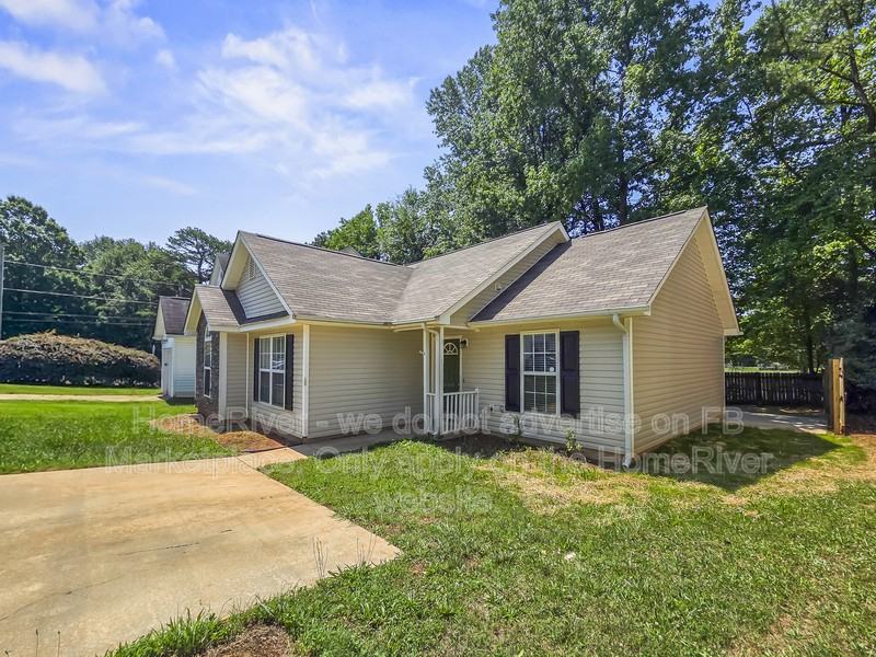 4109 Parkdale Dr - Photo 2 of 21