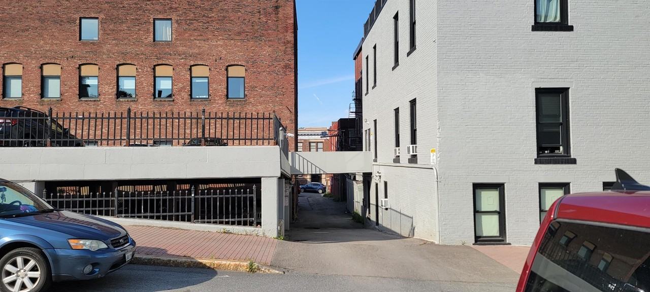 92 Columbia St - Photo 6 of 21
