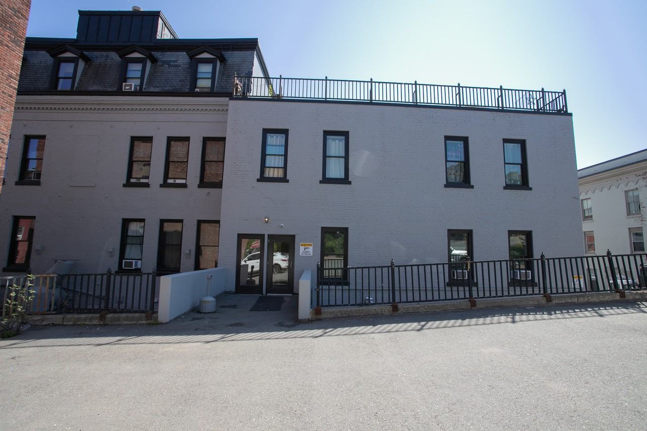 92 Columbia St - Photo 7 of 21