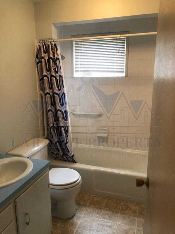 529 Spring Creek Dr #4 - Photo 6 of 11