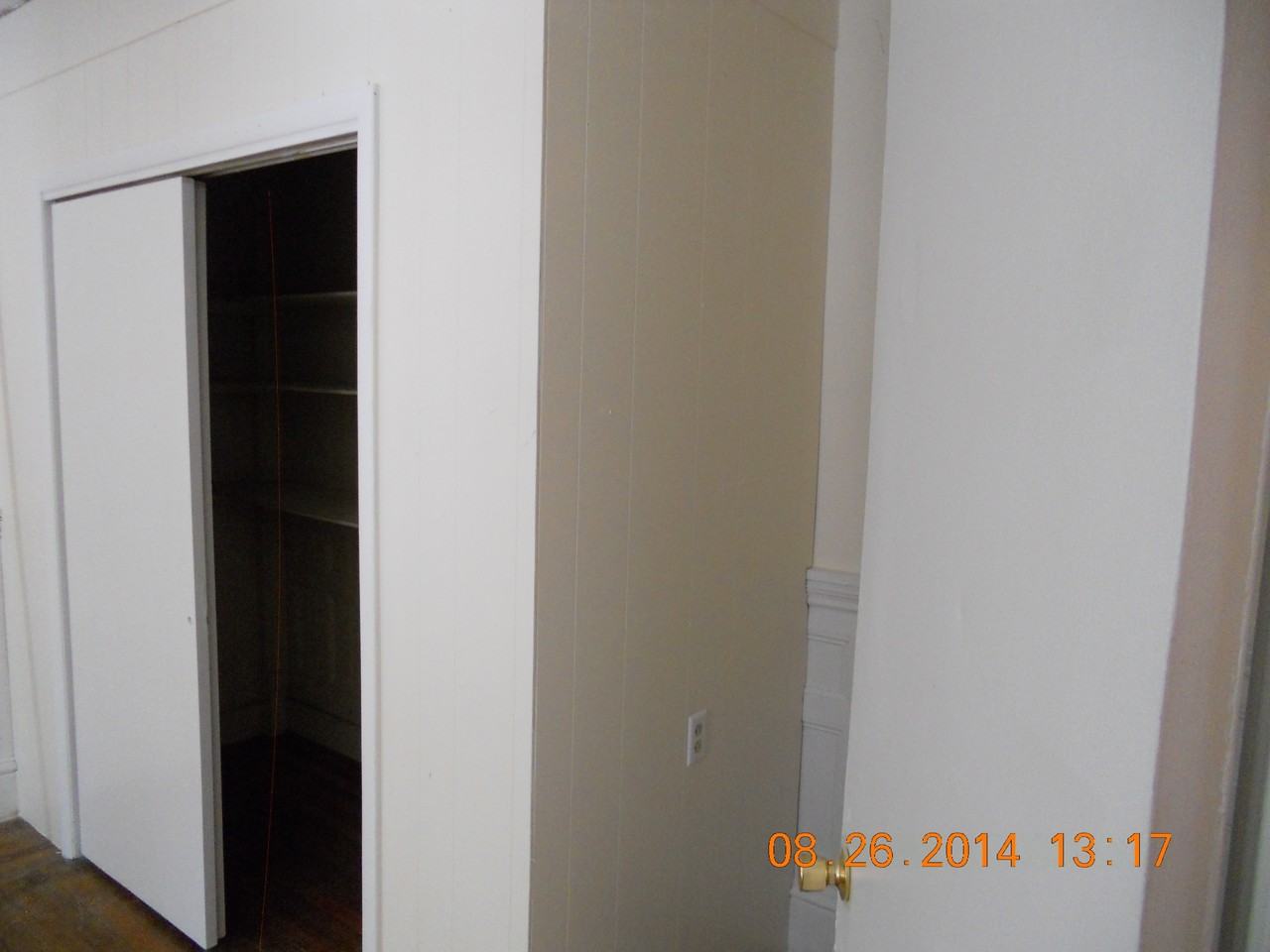 113 Jenkins St - Photo 3 of 13