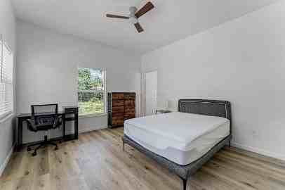 712 Grandview Avenue - Photo 2 of 2