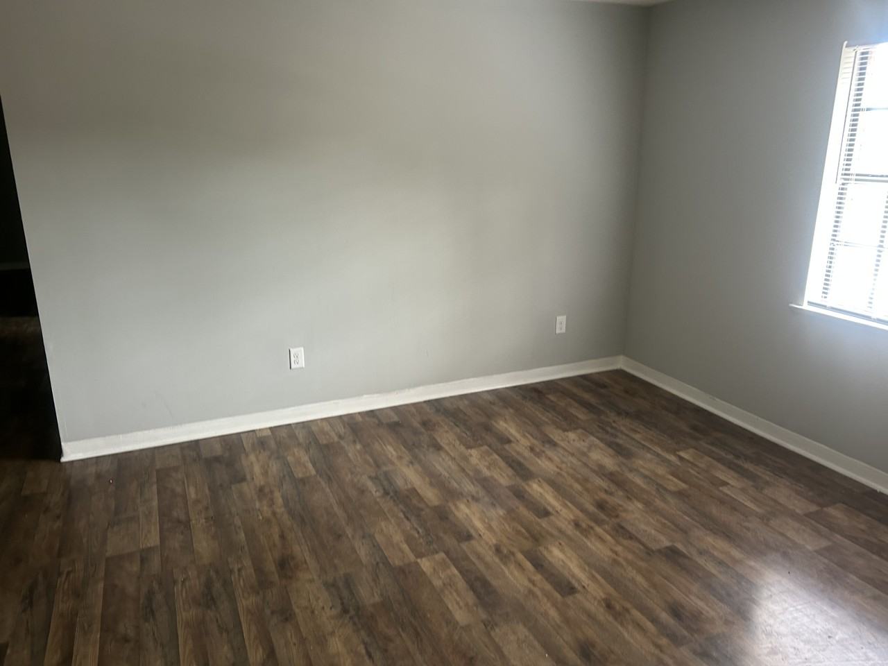 821 West Edgemont Avenue - Photo 5 of 8