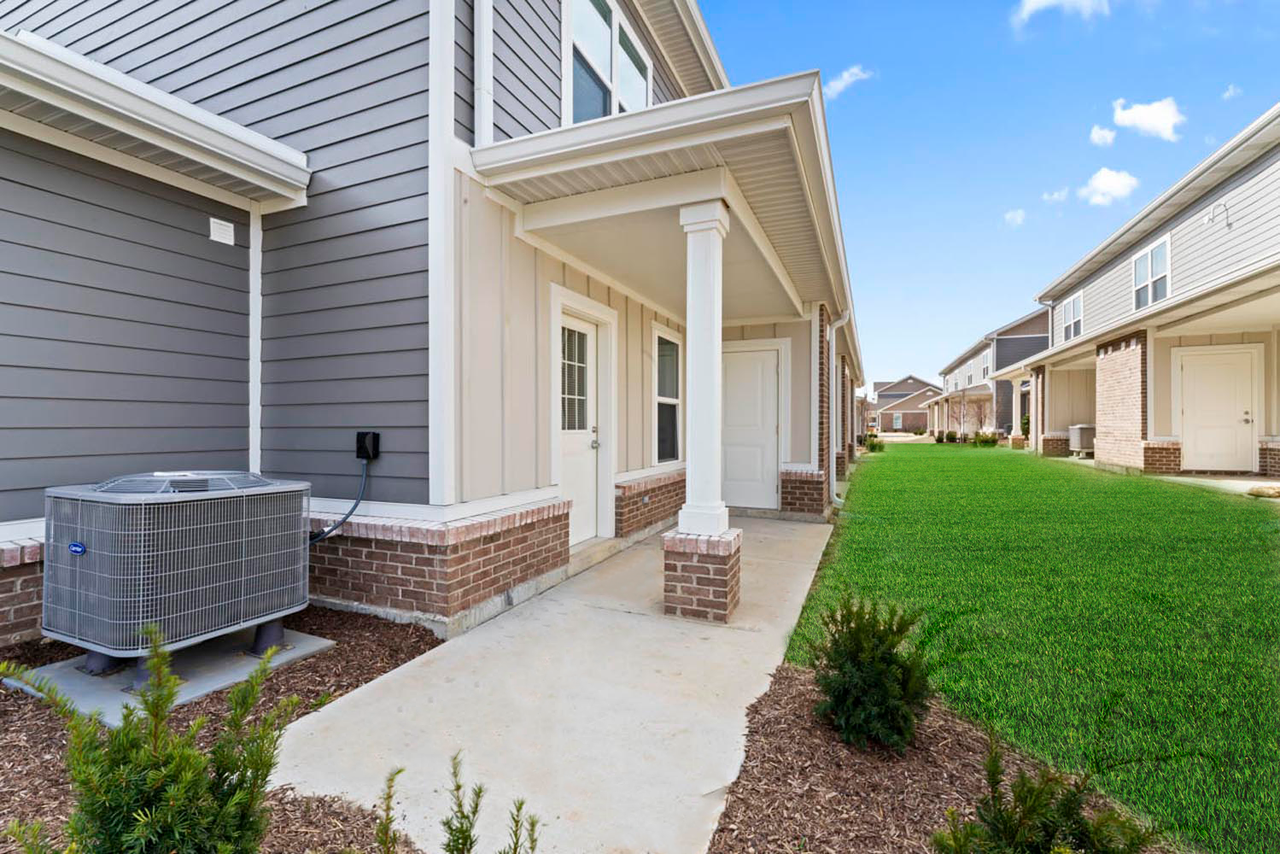 Pebble Village Townhomes - Photo 7 of 43