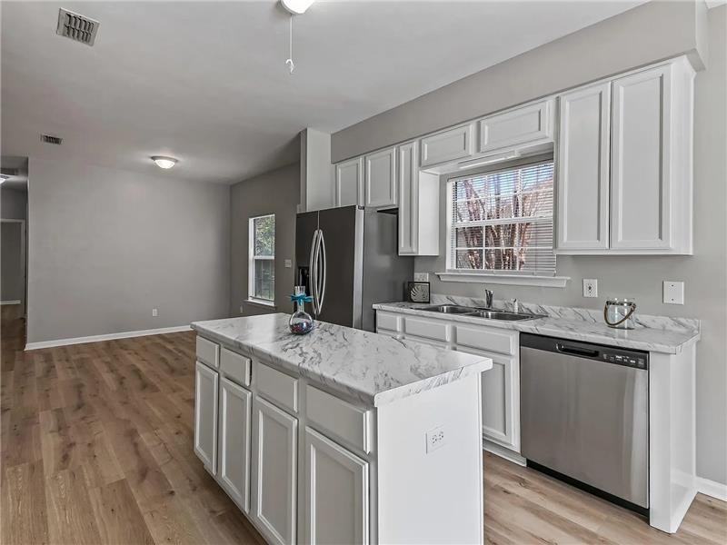4385 Benchmark Trce - Photo 5 of 27