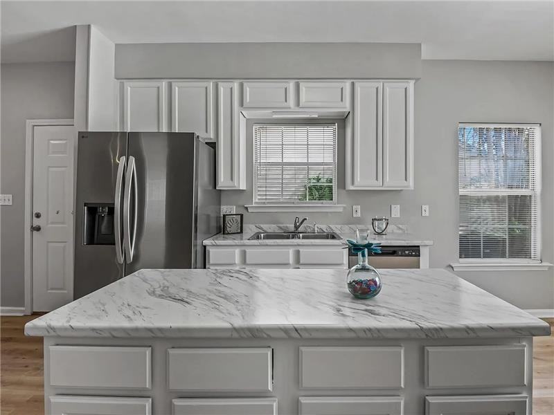 4385 Benchmark Trce - Photo 6 of 27