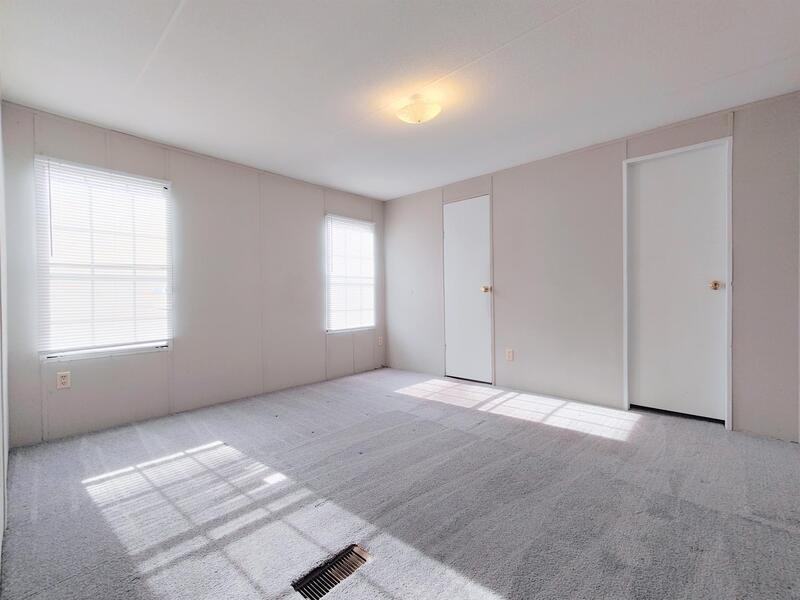 504 Sunshine Dr - Photo 5 of 14