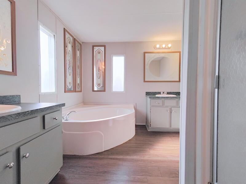 504 Sunshine Dr - Photo 7 of 14