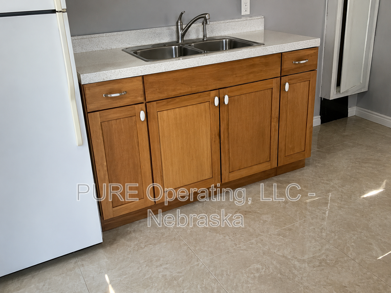 810 E Erie St #1TOPFL - Photo 7 of 16