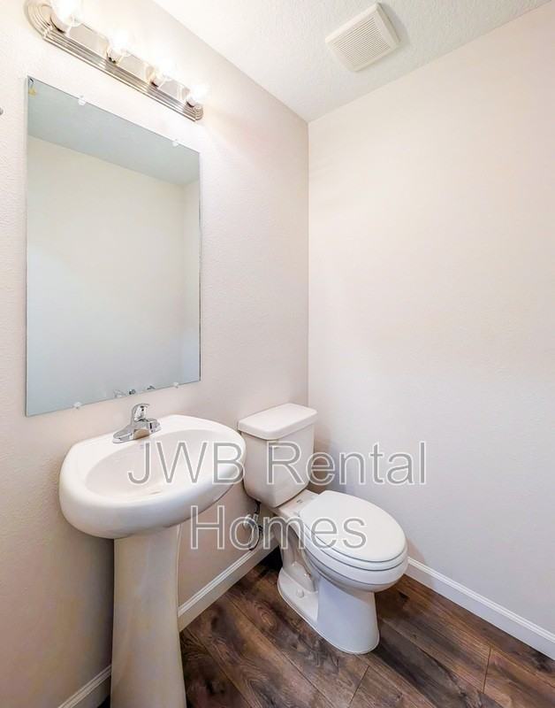 1278 Easter St #1 - Photo 7 of 18