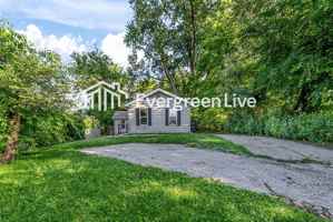 featured image of 8833 Grant St