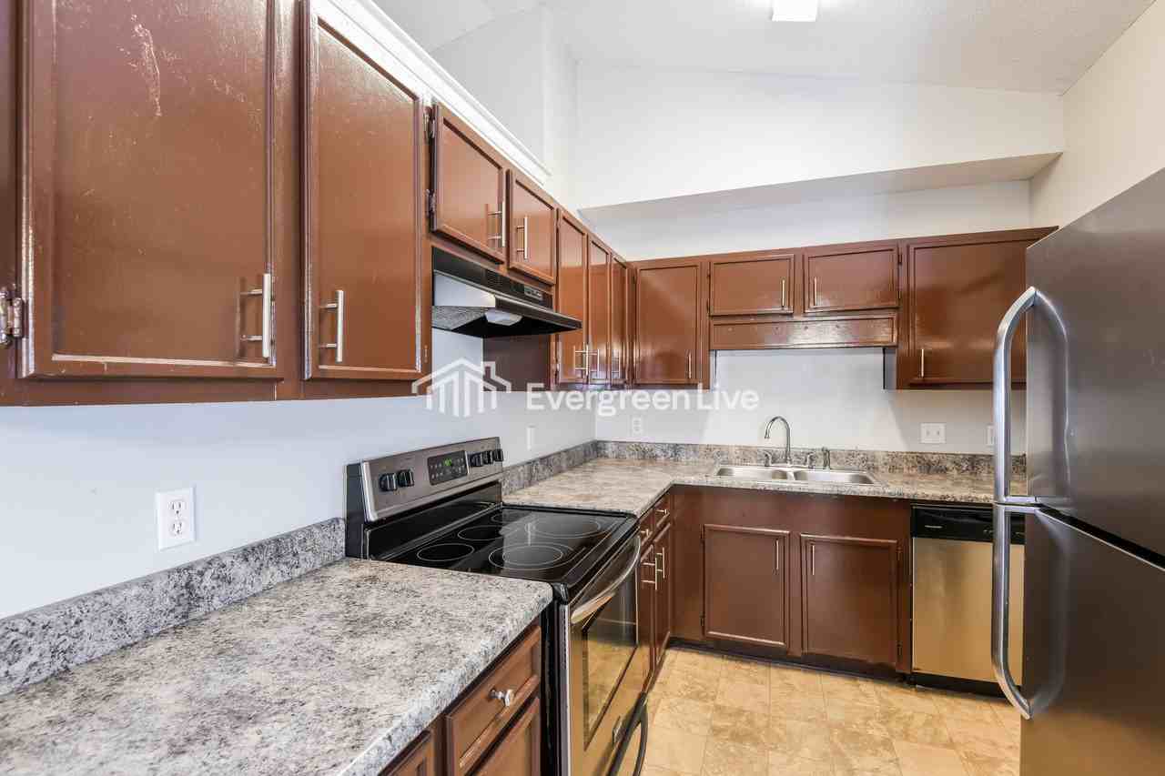 124 Auburnleaf Dr - Photo 4 of 10