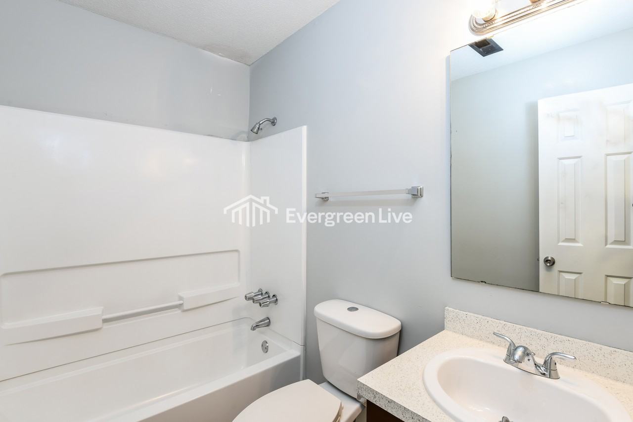 124 Auburnleaf Dr - Photo 5 of 10