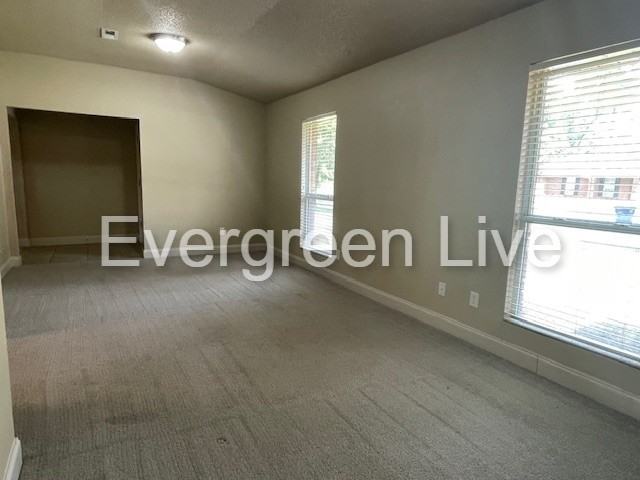 111 Barnsbury Ct - Photo 5 of 22