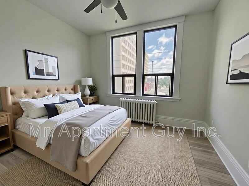 44 Victoria Ave S #201 - Photo 4 of 5