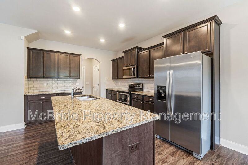 1140 George W Crawford Dr - Photo 5 of 22