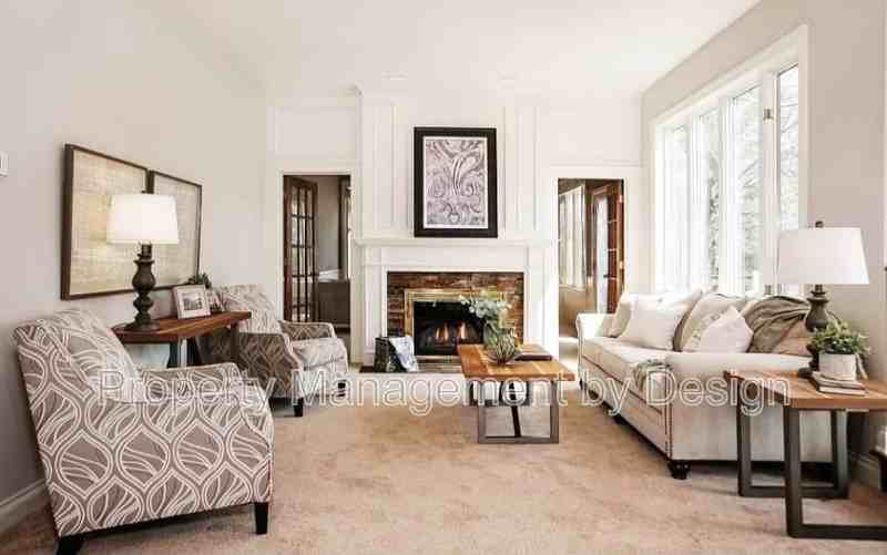 921 Vineland Ct - Photo 6 of 32