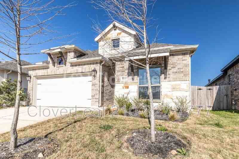 1045 Blue Oak Blvd - Photo 3 of 41
