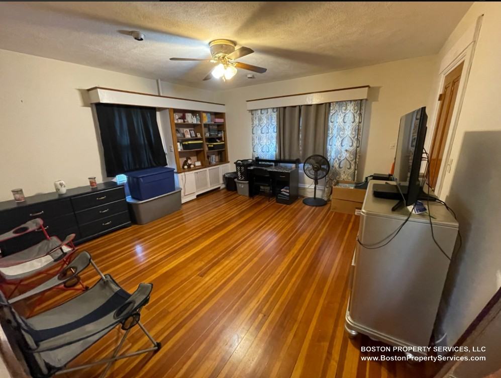 192 Park St #194 - Photo 2 of 16