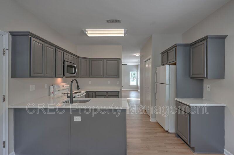 184 Grand Oaks Dr - Photo 3 of 23