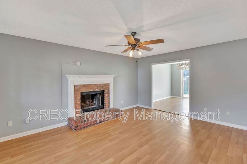 3019 Woodington Pl - Photo 4 of 33