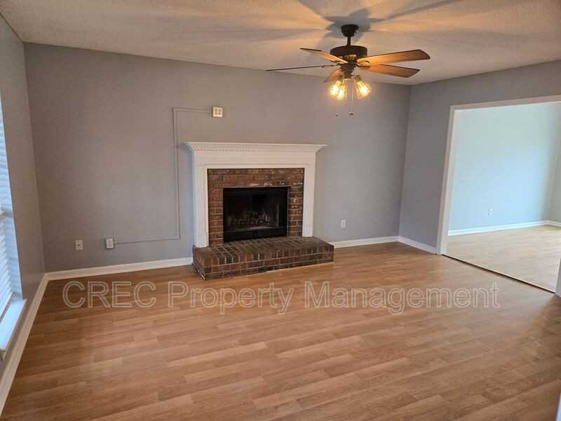 3019 Woodington Pl - Photo 6 of 33