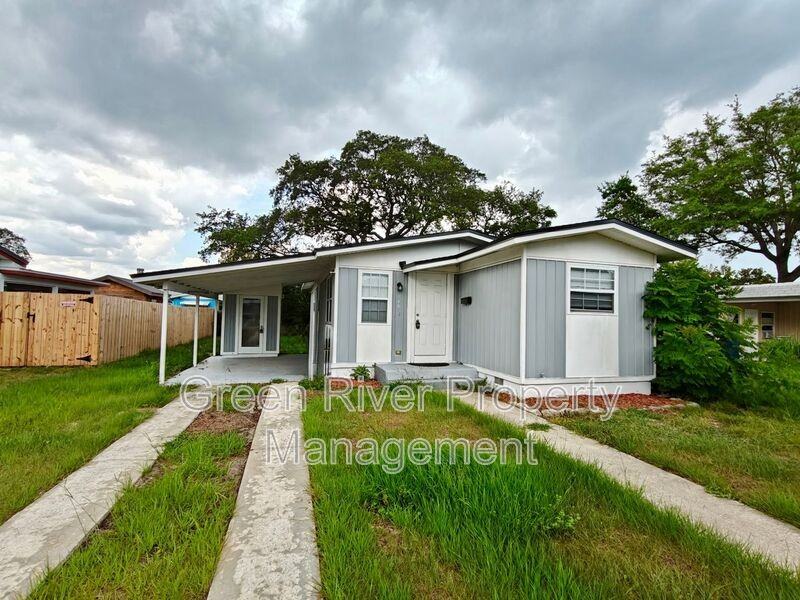 146 Phoenetia Dr - Photo 4 of 36