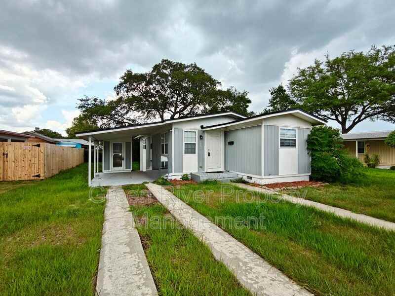 146 Phoenetia Dr - Photo 5 of 36