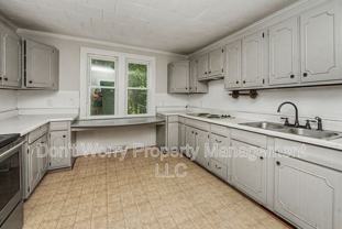 4106 Lexwin Ave - Photo 1 of 1