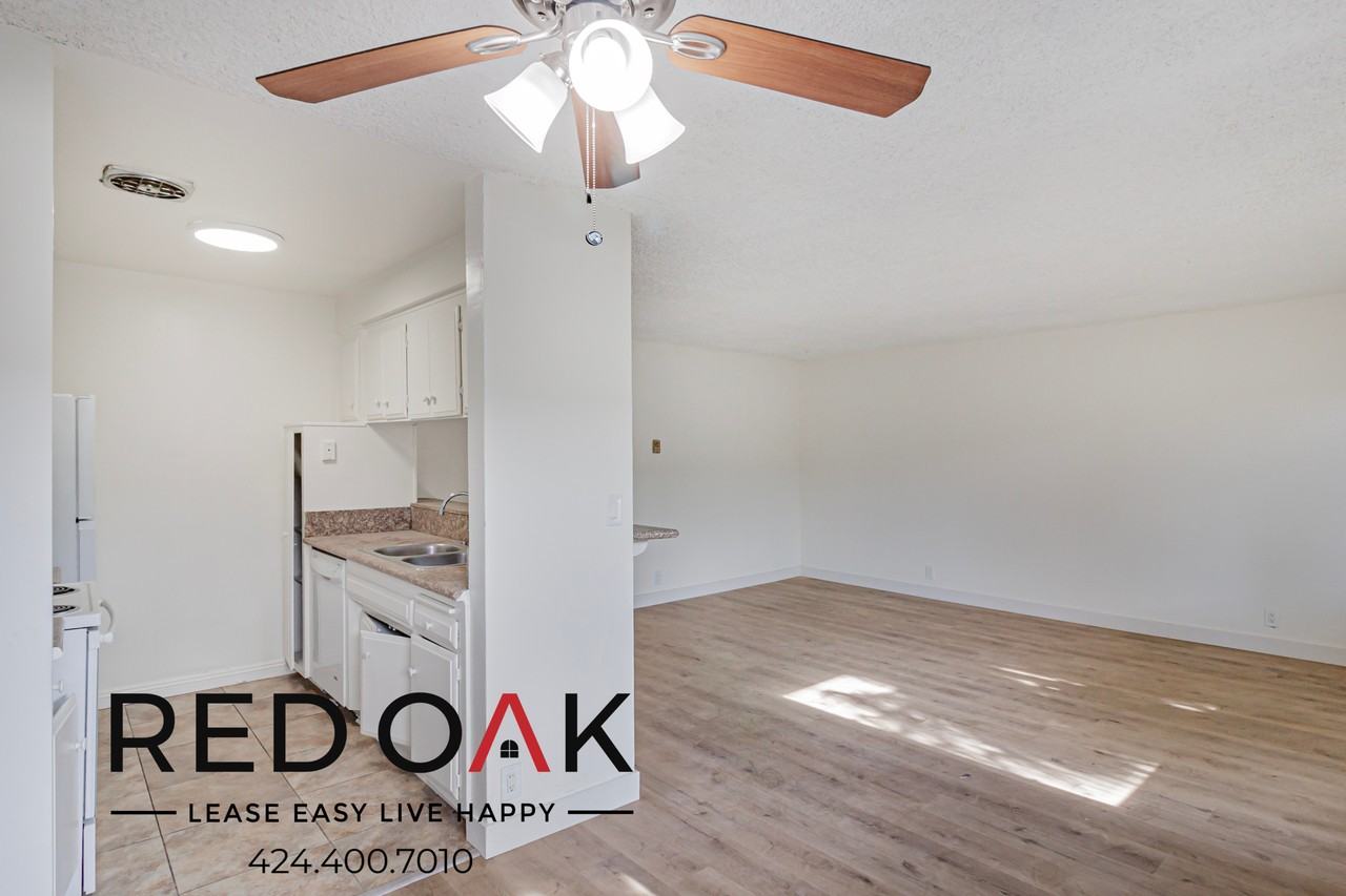 10535 Lindley Ave, - Photo 4 of 19