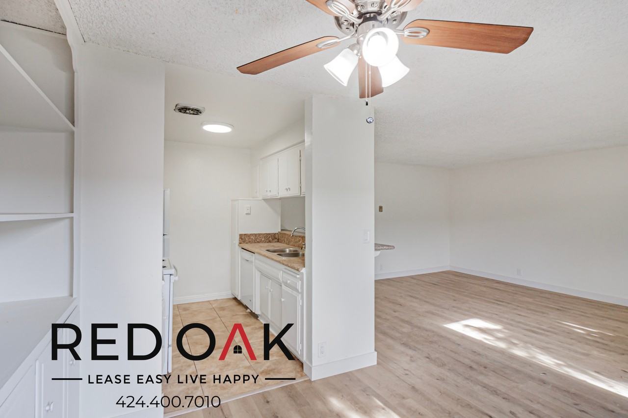 10535 Lindley Ave, - Photo 5 of 19