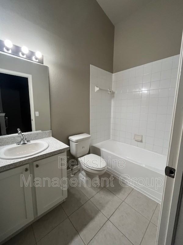 4938 Cactus Needle Ln - Photo 3 of 15