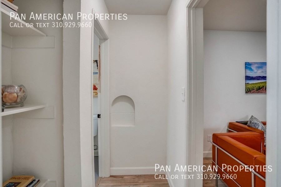 2466 Cedar Ave - Photo 7 of 12