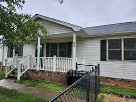 82 Summerfield Dr - Photo 1 of 1