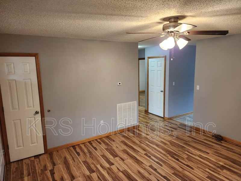 82 Summerfield Dr - Photo 5 of 18