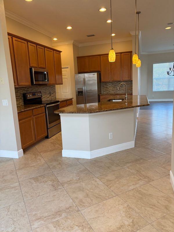 7779 Arolla Pine Blvd - Photo 6 of 21