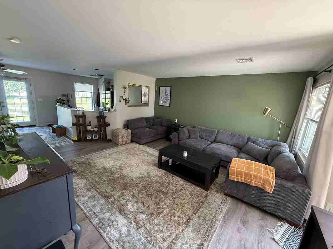 102 Partridge Cir - Photo 4 of 8