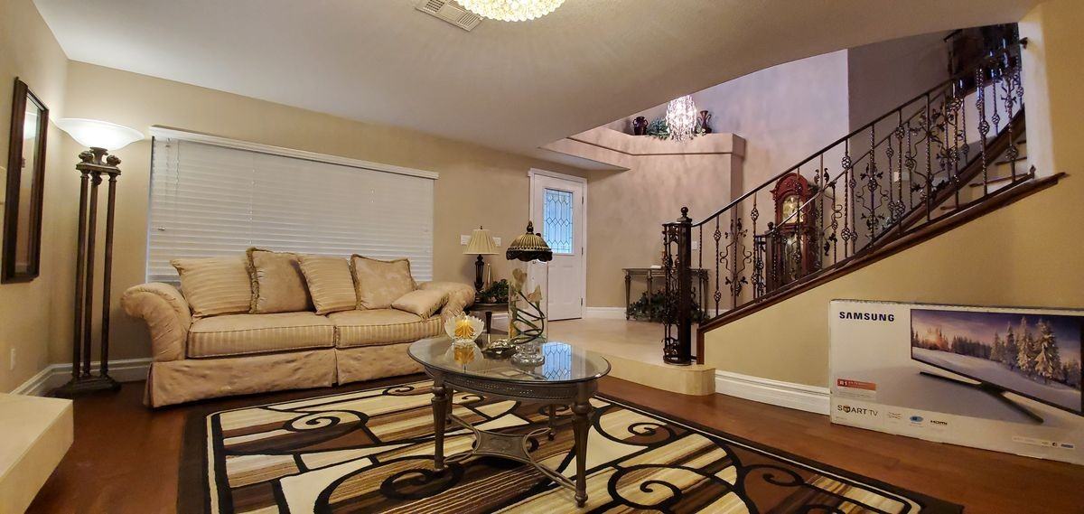 3709 Silver Brook St - Photo 6 of 22