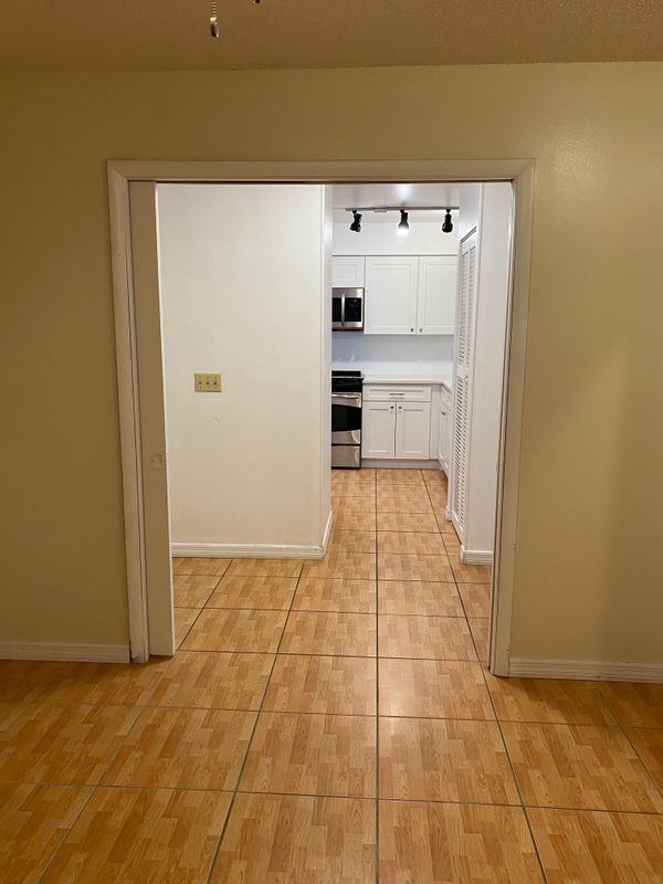 1422 Spalding Rd - Photo 3 of 42
