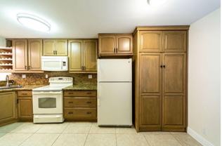 6 Royal Palm Way ##102 - Photo 1 of 1