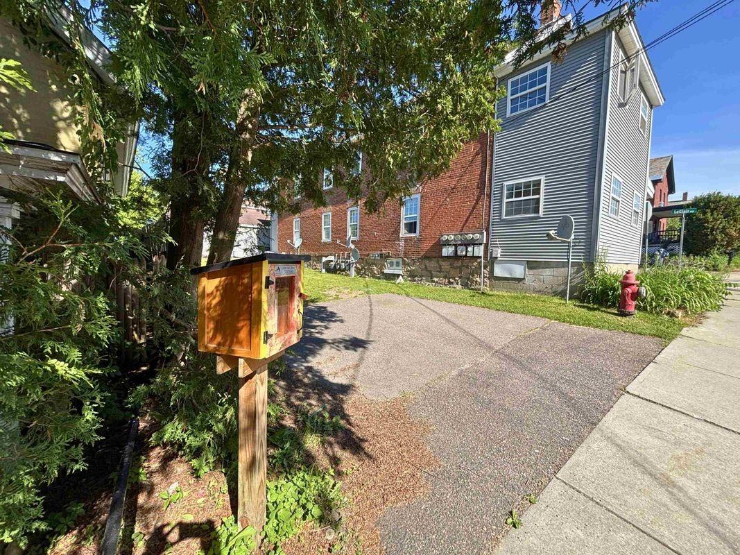 12 North St - Photo 3 of 19